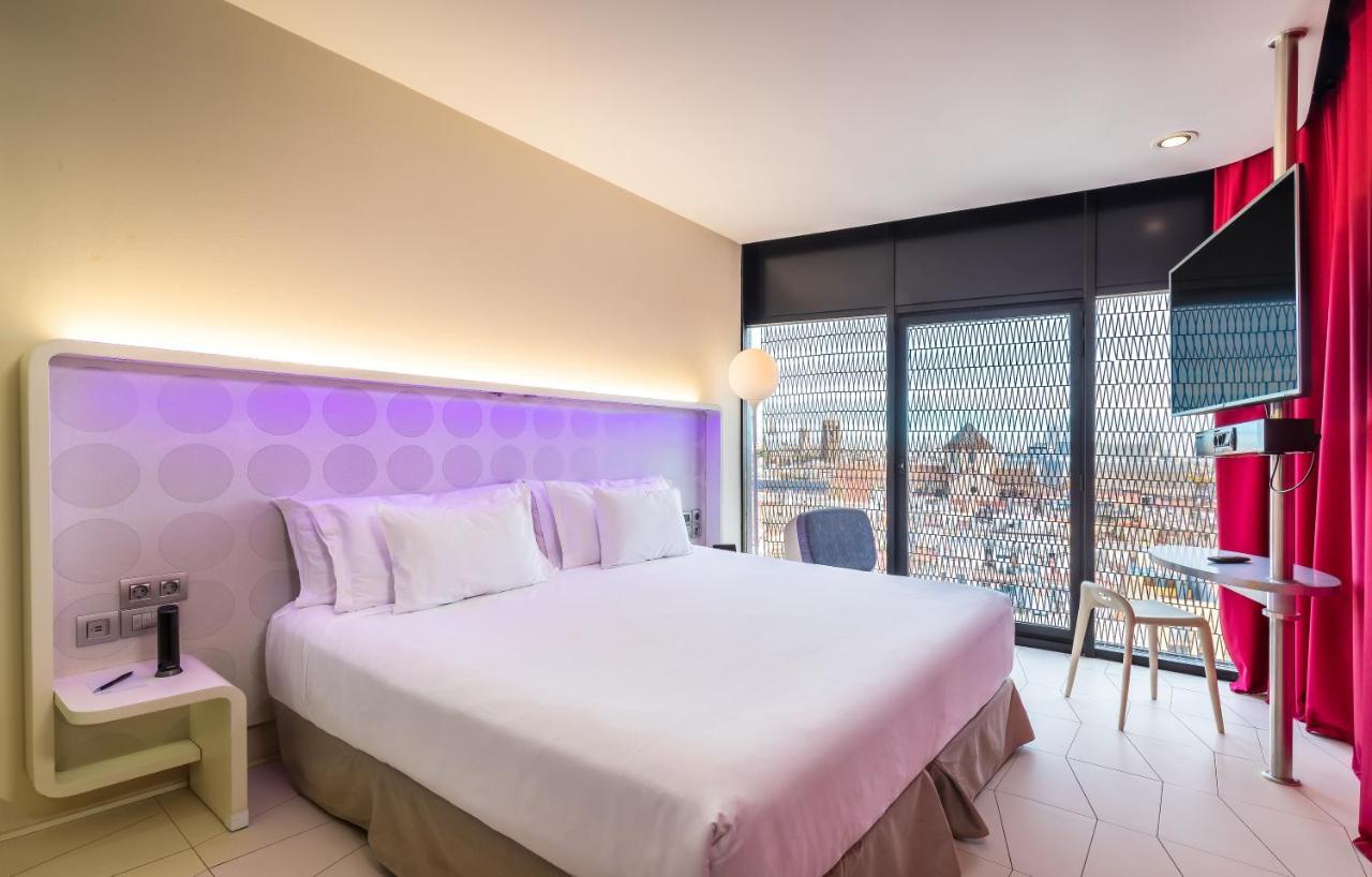 Hotel Barcelo Raval Barcellona Esterno foto