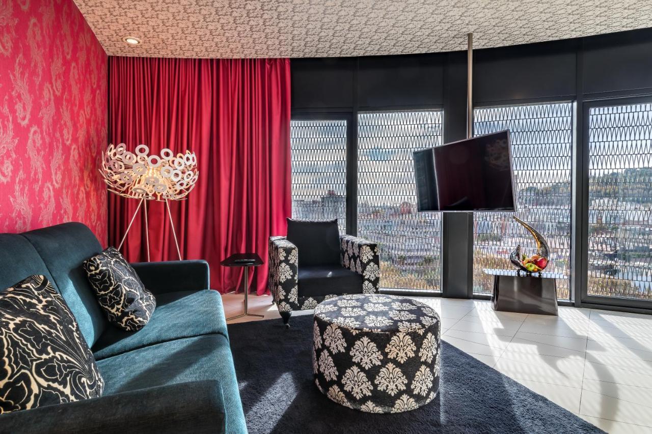 Hotel Barcelo Raval Barcellona Esterno foto