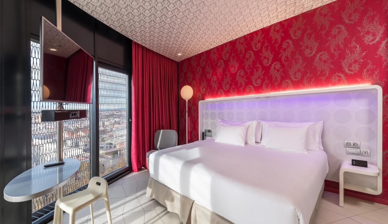 Hotel Barcelo Raval Barcellona Esterno foto