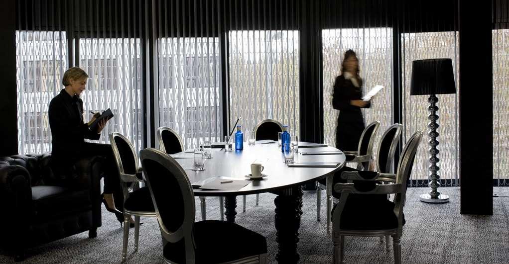 Hotel Barcelo Raval Barcellona Servizi foto